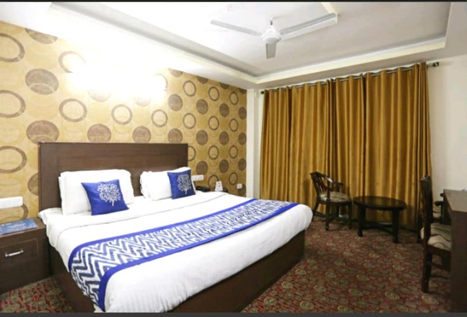 Imagen de la habitación del Hotel Trinetar. Foto 10