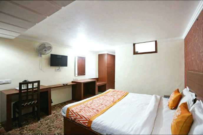 Imagen de la habitación del Hotel Trinetar. Foto 11