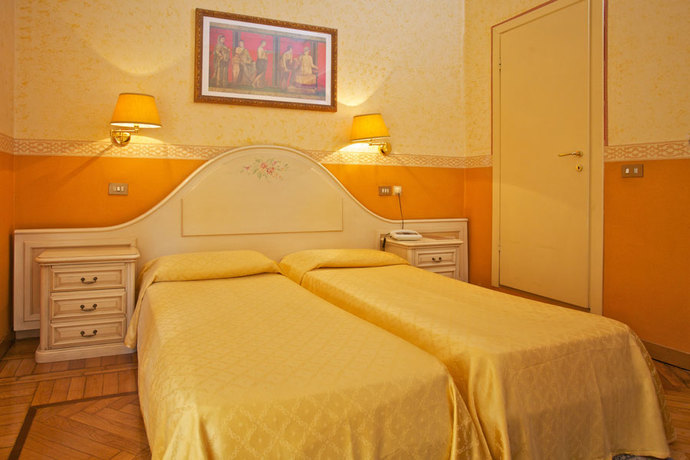 Imagen general del Hotel Trinità Dei Monti. Foto 10