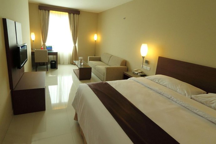 Imagen de la habitación del Hotel Triniti Jakarta. Foto 12