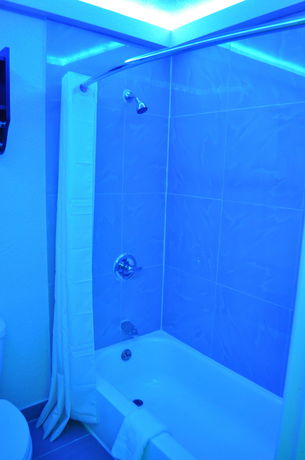 Imagen de la habitación del Hotel Trinity Suites Downtown Dallas. Foto 4