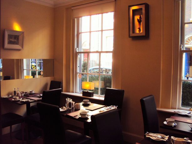 Imagen del bar/restaurante del Hotel Trinity Townhouse. Foto 9