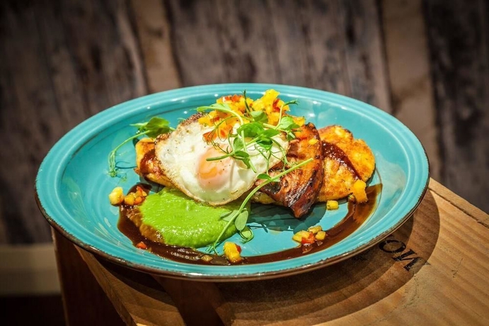 Imagen del bar/restaurante del Hotel Trinity Wellington. Foto 2