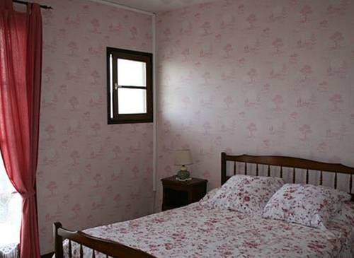 Imagen de la habitación del Hotel Trinquet. Foto 7