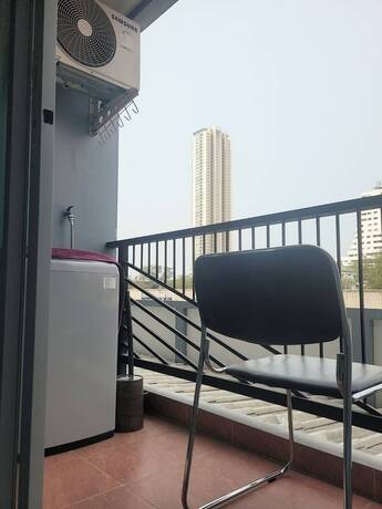 Imagen general del Hotel Trio Gems Condo Beach. Foto 13