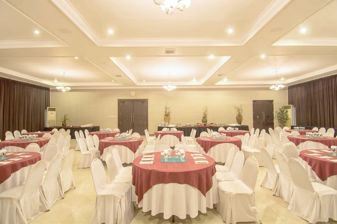 Imagen de los interiores del Hotel Trio Indah 2 Malang. Foto 17