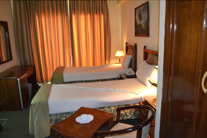 Imagen de la habitación del Hotel Trio Kaoud Sporting. Foto 6