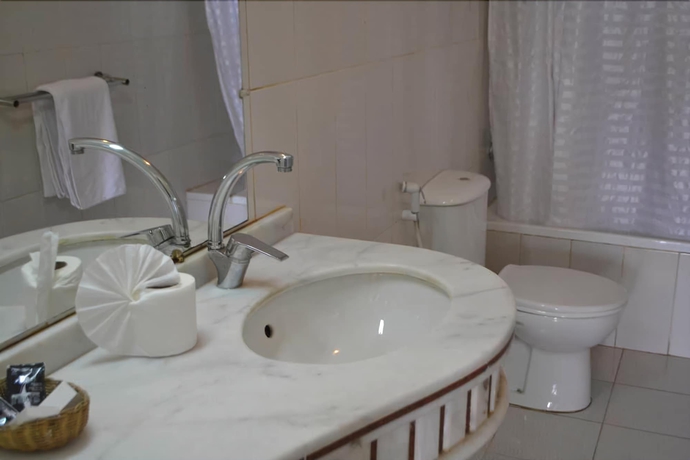 Imagen de la habitación del Hotel Trio Kaoud Sporting. Foto 7