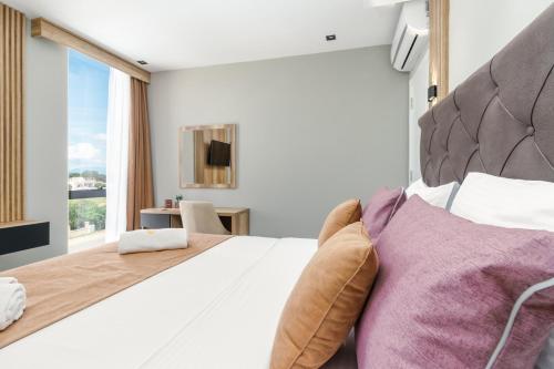 Imagen general del Hotel Trio Resort. Foto 5