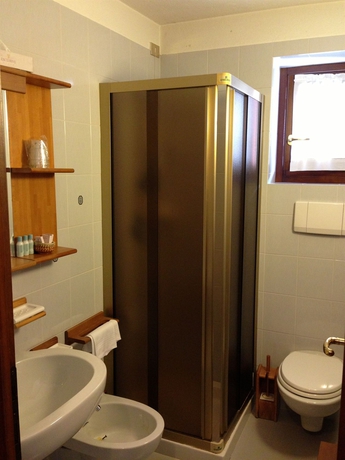 Imagen de la habitación del Hotel Triolet. Foto 5