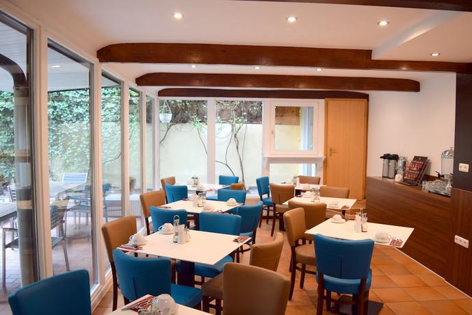 Imagen del bar/restaurante del Hotel Trip Inn Budget Messe. Foto 2