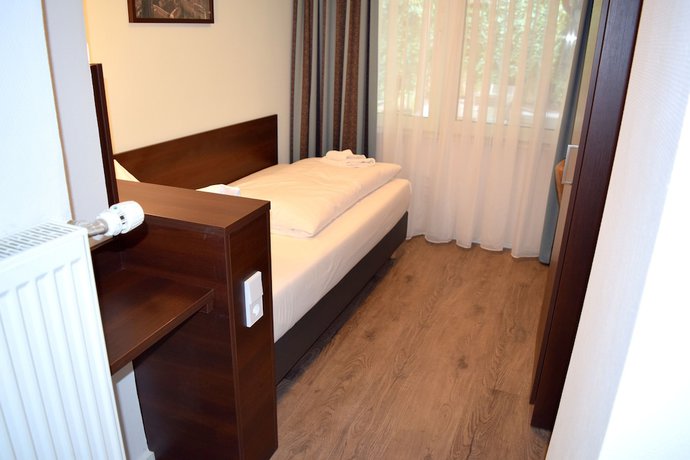 Imagen de la habitación del Hotel Trip Inn Budget Messe. Foto 7