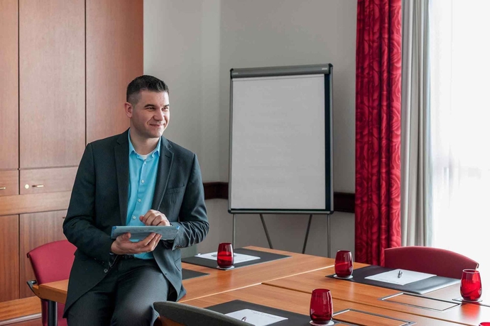 Imagen de los interiores del Hotel Trip Inn Frankfurt Nordwestzentrum. Foto 12