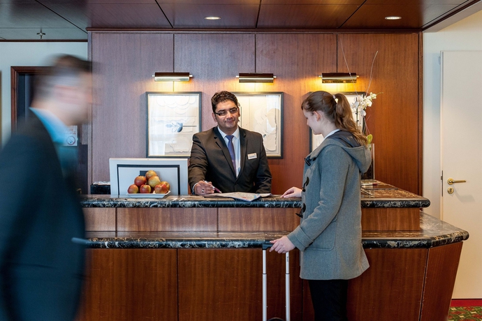 Imagen de los interiores del Hotel Trip Inn Frankfurt Nordwestzentrum. Foto 13