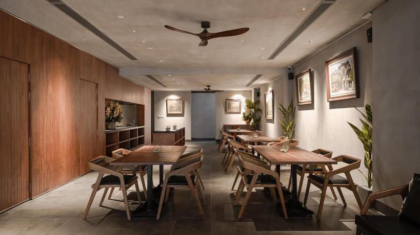 Imagen de los interiores del Hotel Triple E Metro Ben Thanh. Foto 8