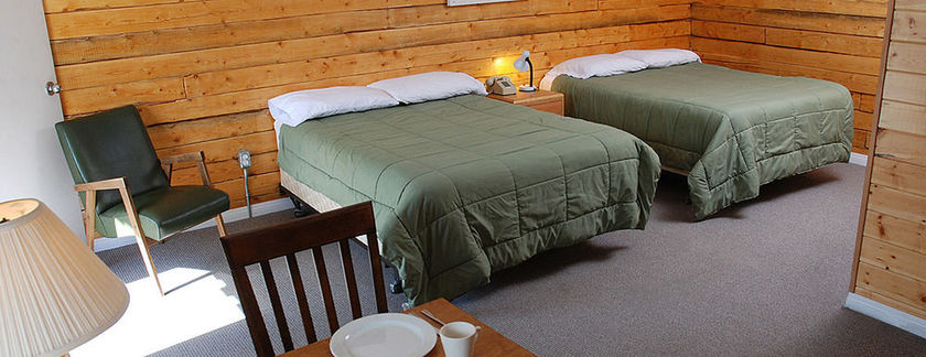 Imagen de la habitación del Hotel Triple J and Cabins. Foto 6