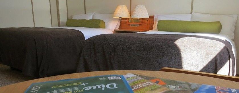 Imagen de la habitación del Hotel Triple J and Cabins. Foto 11