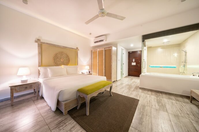 Imagen de la habitación del Hotel Triple O Six. Foto 25