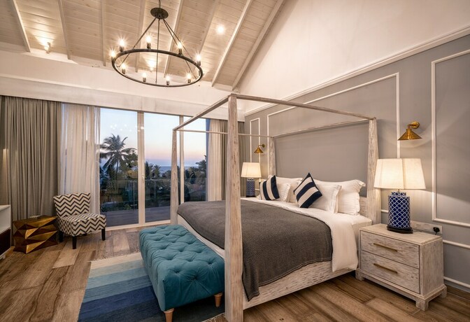 Imagen de la habitación del Hotel Triple O Six. Foto 32