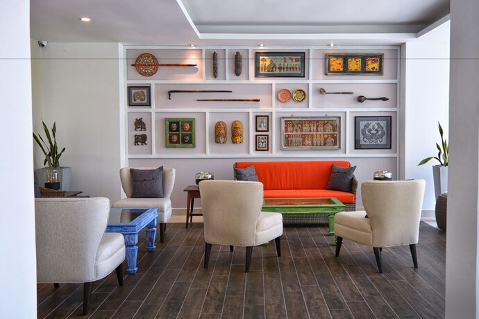 Imagen de los interiores del Hotel Triple O Six. Foto 35