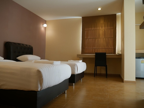 Imagen de la habitación del Hotel Triple Trees. Foto 7
