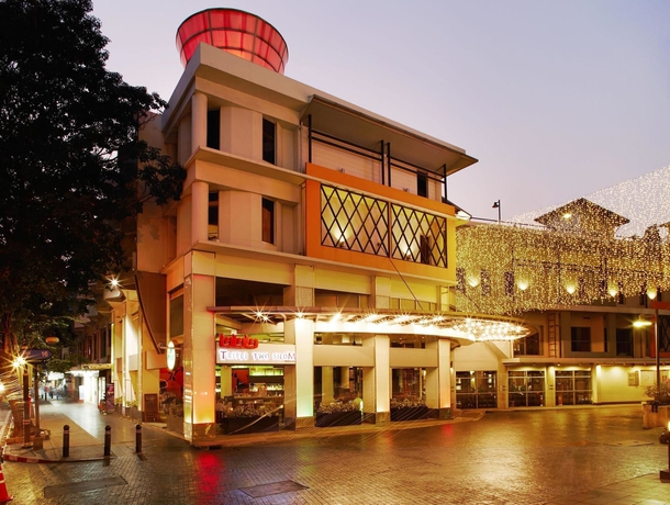 Imagen de los exteriores del Hotel Triple Two Silom. Foto 10