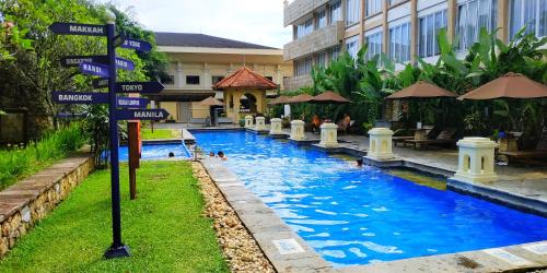 Imagen general del Hotel TripleTree And Resort Bukittinggi. Foto 5