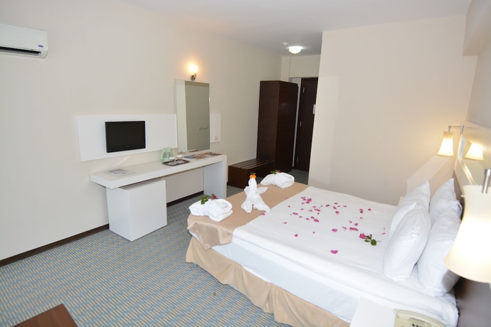 Imagen de la habitación del Hotel Tripolis. Foto 6