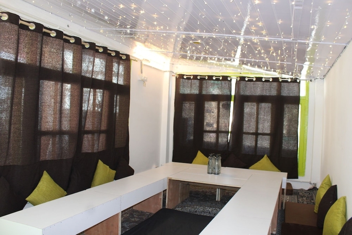 Imagen del bar/restaurante del Hotel Trippy Turtle Hostel. Foto 9