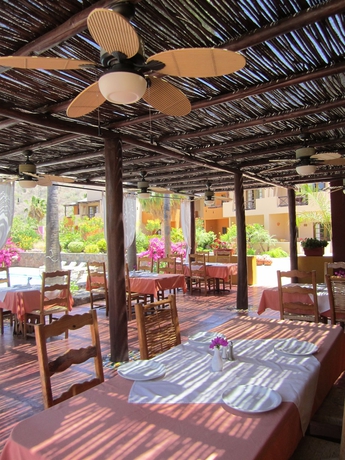 Imagen del bar/restaurante del Hotel Tripui. Foto 5