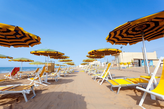 Imagen de los exteriores del Hotel Triscinamare Hotel- Residence. Foto 8