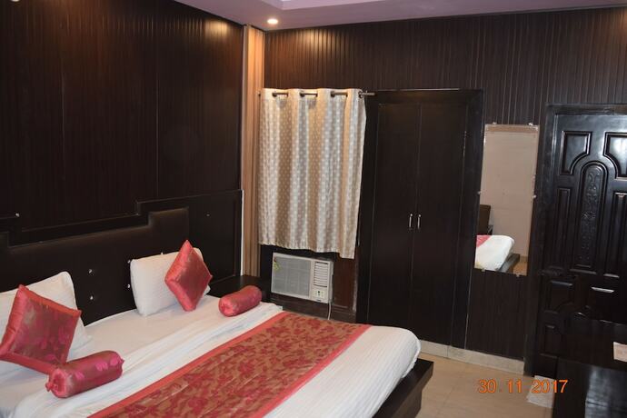 Imagen de la habitación del Hotel Trishul. Foto 8