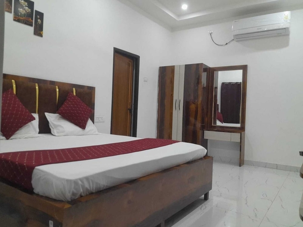 Imagen de la habitación del Hotel Trishul Inn. Foto 7