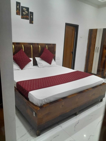 Imagen de la habitación del Hotel Trishul Inn. Foto 9