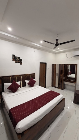Imagen de la habitación del Hotel Trishul Inn. Foto 10