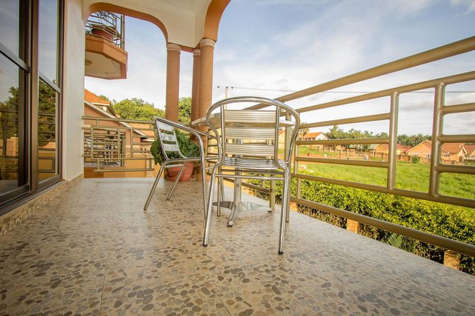 Imagen de la habitación del Hotel Tristar, Bugolobi. Foto 12