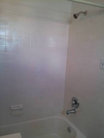 Imagen de la habitación del Hotel Tri-state Inn. Foto 7