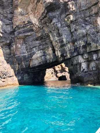 Imagen de la piscina del Hotel Triton Authentic Cretan. Foto 18