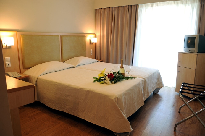 Imagen de la habitación del Hotel Triton, Cos Ciudad. Foto 11