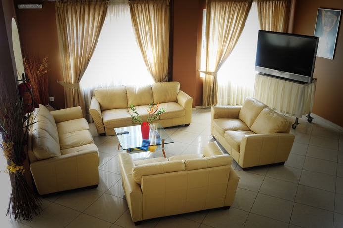 Imagen de los interiores del Hotel Triton, Cos Ciudad. Foto 16