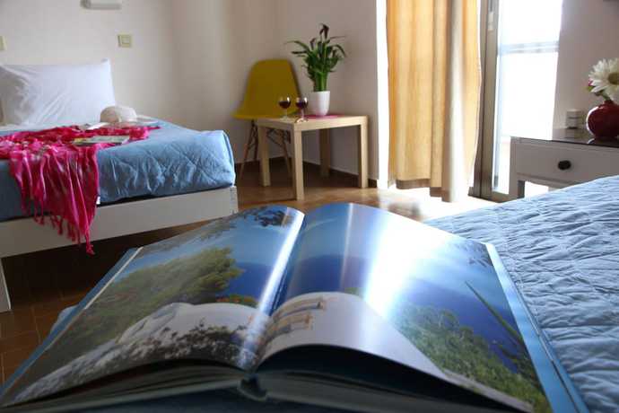 Imagen de la habitación del Hotel Triton Garden. Foto 12