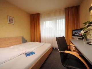 Imagen general del Hotel Triton, Lindenthal. Foto 2