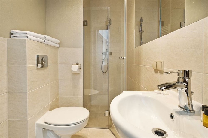 Imagen de la habitación del Hotel Triton Park Apartments. Foto 3