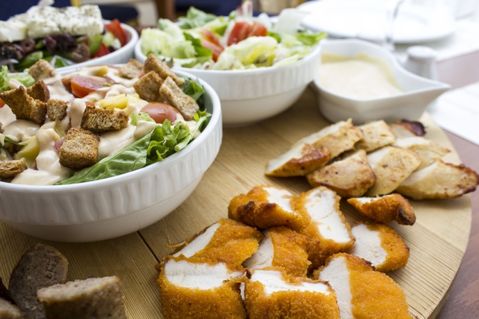 Imagen del bar/restaurante del Hotel Triton, Pireo. Foto 5