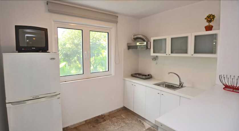 Imagen de la habitación del Hotel Triton and Bungalows. Foto 11