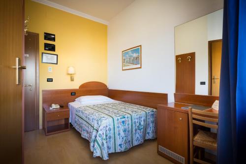 Imagen de la habitación del Hotel Tritone, Caorle. Foto 6
