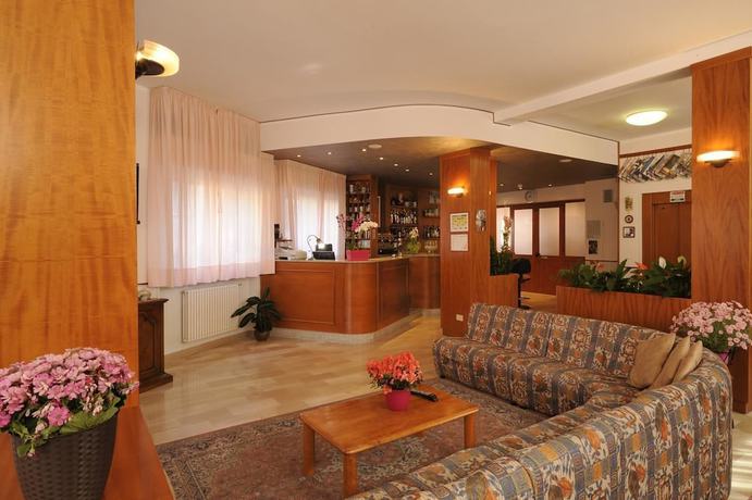 Imagen de los interiores del Hotel Tritone, Laigueglia. Foto 20