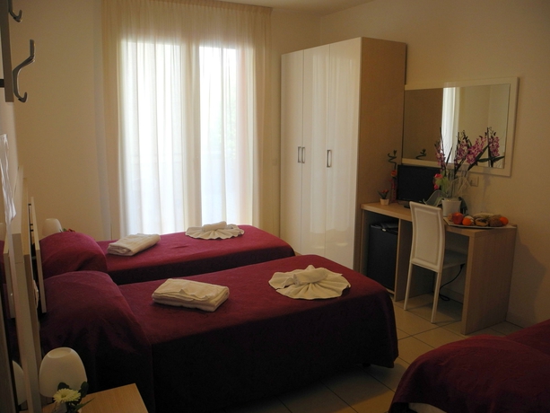 Imagen de la habitación del Hotel Tritone, Riccione. Foto 4