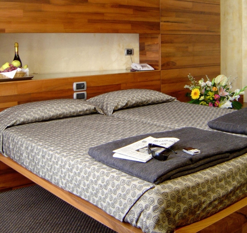 Imagen general del Hotel Tritone, Roma. Foto 2