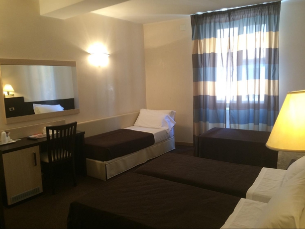 Imagen general del Hotel Tritone, Roma. Foto 15